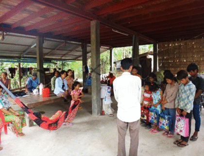 cambodia orphans christmas presents